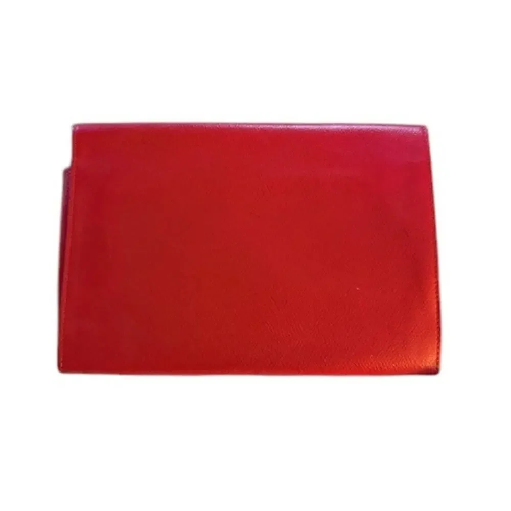 Red Leather Travel Wallet Organizer ✈️ - Picture 3 of 10